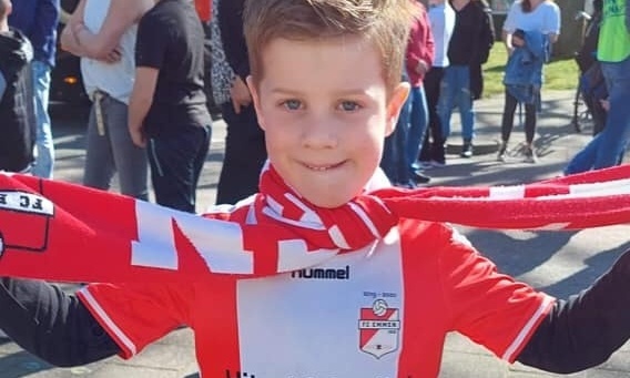 Met de jeugd naar FC Emmen